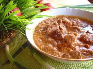 Классический харчо с грецкими орехами