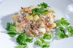 Столичный с курицей