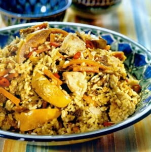 плов из курицы с айвой