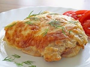 Мясо, запеченное с сыром и горчицей