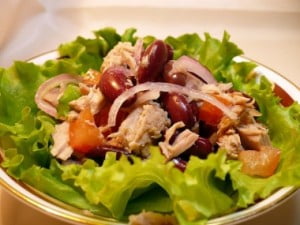 Простая закуска с горошком