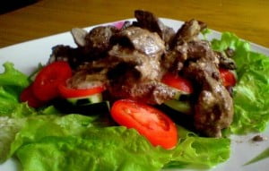 Салат из куриных сердечек