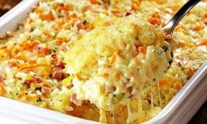 Запеканка из цветной капусты с ветчиной и макаронами