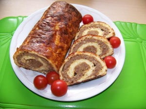 Мясной фарш с сыром