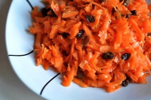 Закуска с изюмом