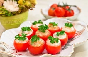 помидоры с сыром и чесноком