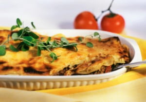 Запеканка с курицей и помидорами